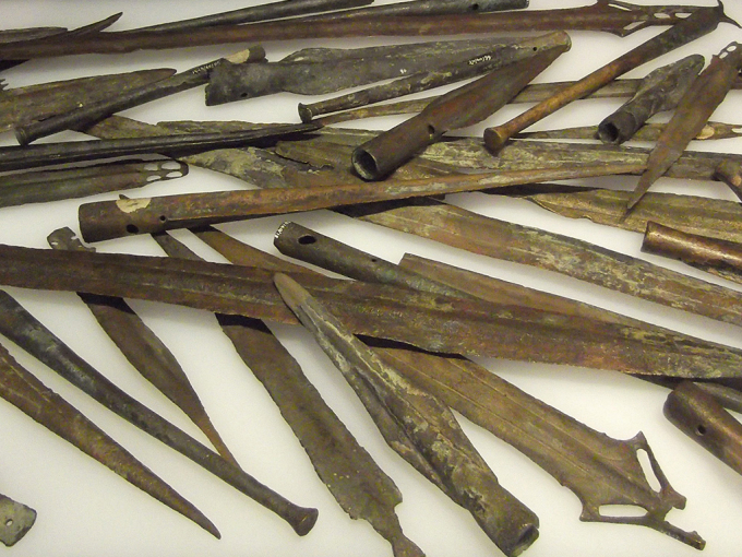 Late Bronze Age swords from Huelva