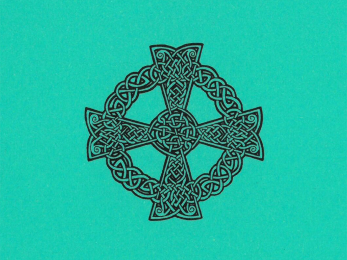 Insular decorated cross.